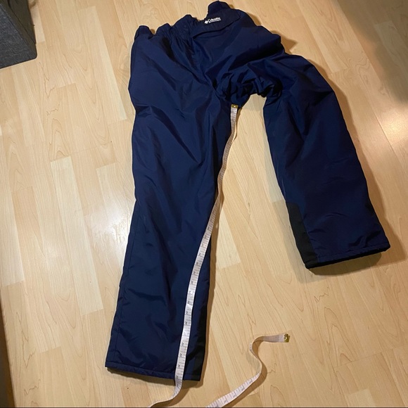 Columbia snowboard women’s pants - Picture 9 of 11